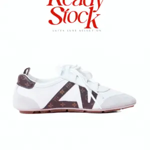 Lv Sneakerina
